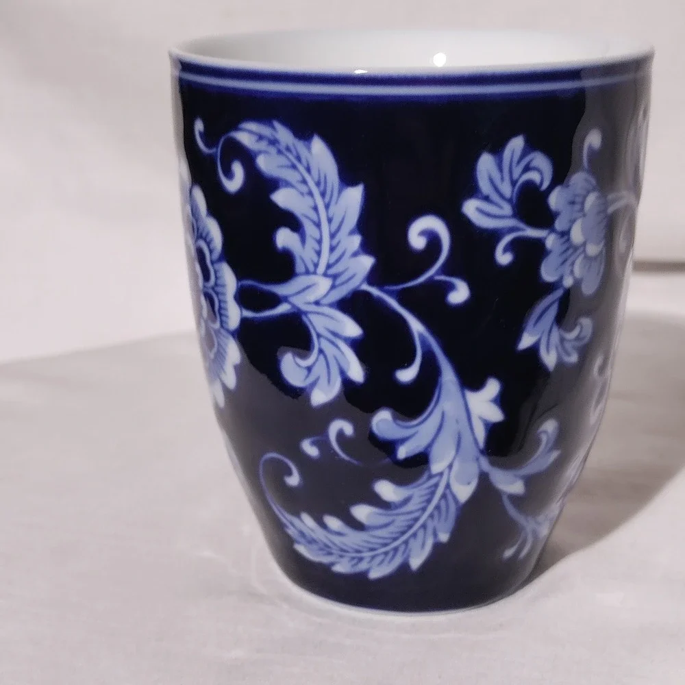 Pier 1 Mandarin Porcelain Coffee Mug Cobalt Blue White Floral